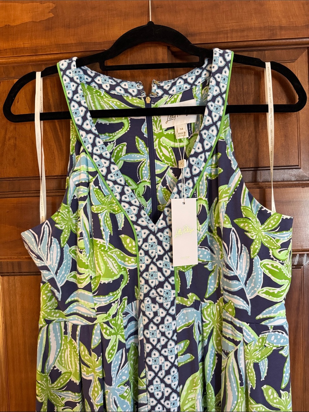 NWT Lilly Pulitzer Carmilla Navy & Lime Green Tropical V-Neck Maxi Dress - Picture 5 of 7